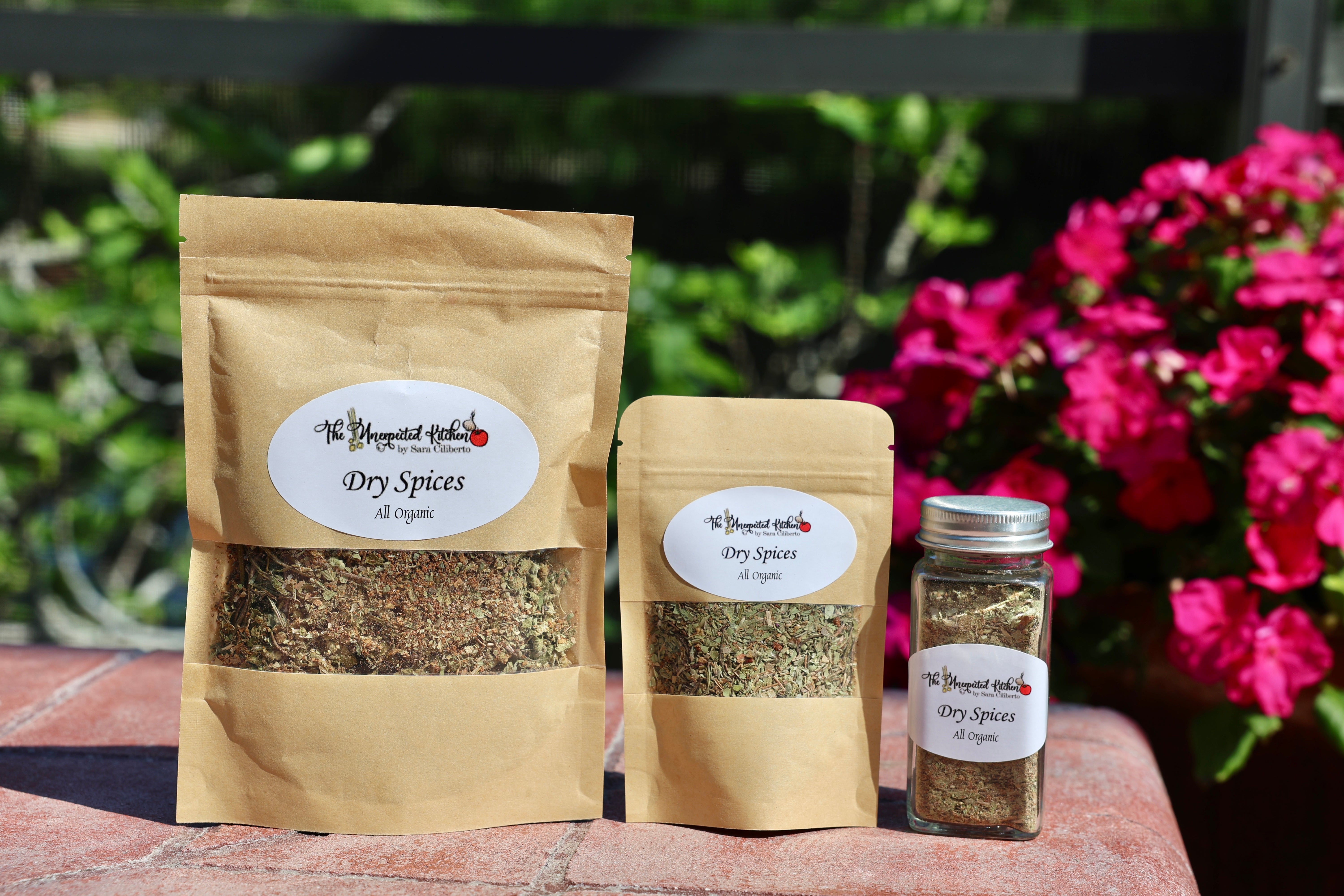 sara seed plant Sara's Organic Dry Spices Small Glass Shaker Bottle